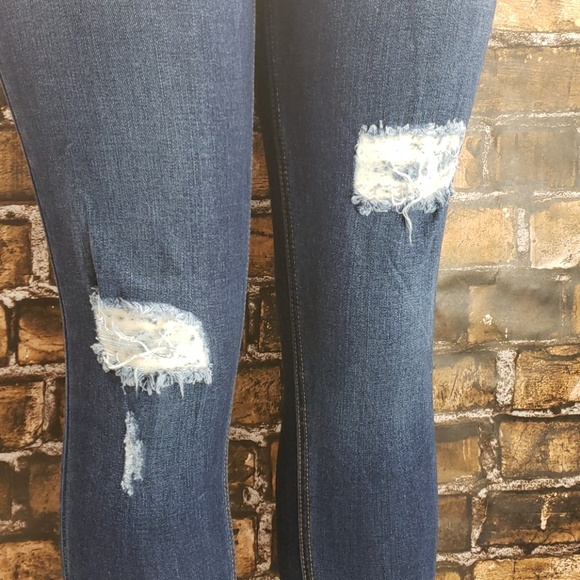 Distressed Jeans - Picture 3 of 8